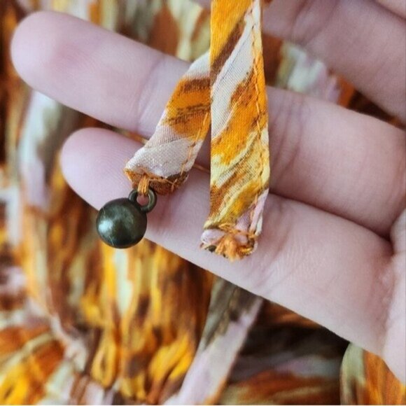 Dress Forum Eye Candy Cinched Romper Size M - Picture 5 of 8